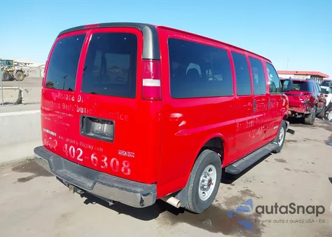 2004 GMC Savana Standard z USA, uszkodzony, nr VIN 1GKHG35U741164006